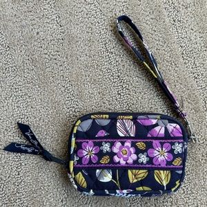 Vera Bradley Tech Case Wristlet NWOT Floral Nightingale Wristlet